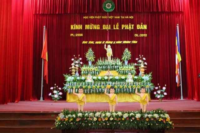 มหาพิธีวันวิสาขบูชาพ.ศ2556 จะมีขึ้นอย่างยิ่งใหญ่เช้าวันที่ 5พฤษภาคมนี้